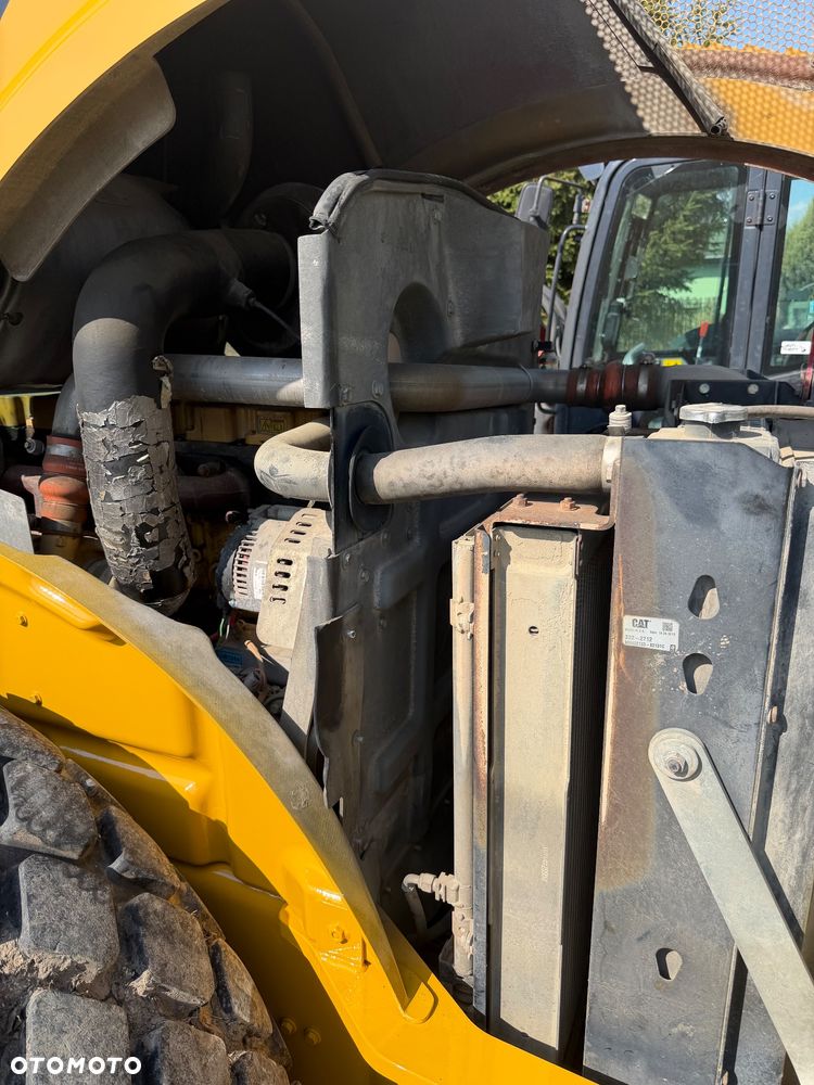 Caterpillar CS56 - 9