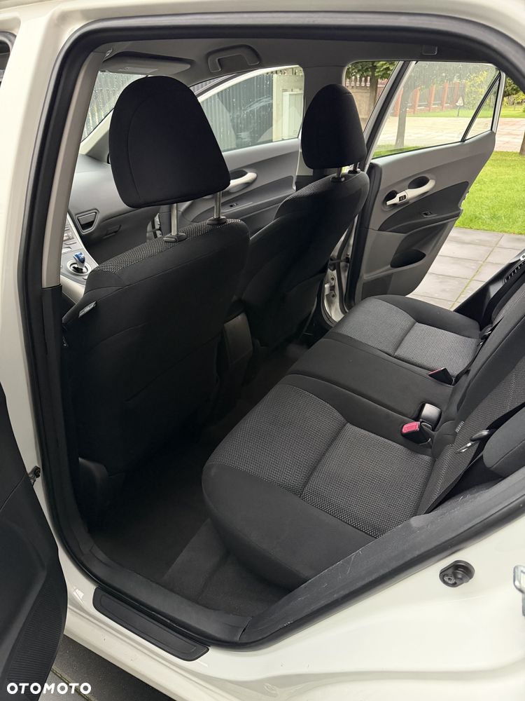 Toyota Auris 1.8 HSD Luna - 7