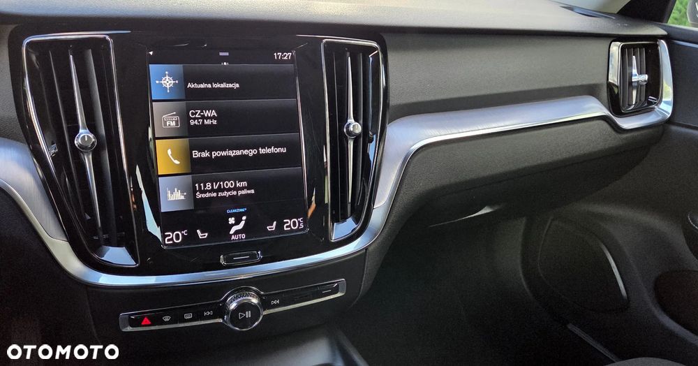 Volvo V60 B3 B DKG Momentum Pro - 37