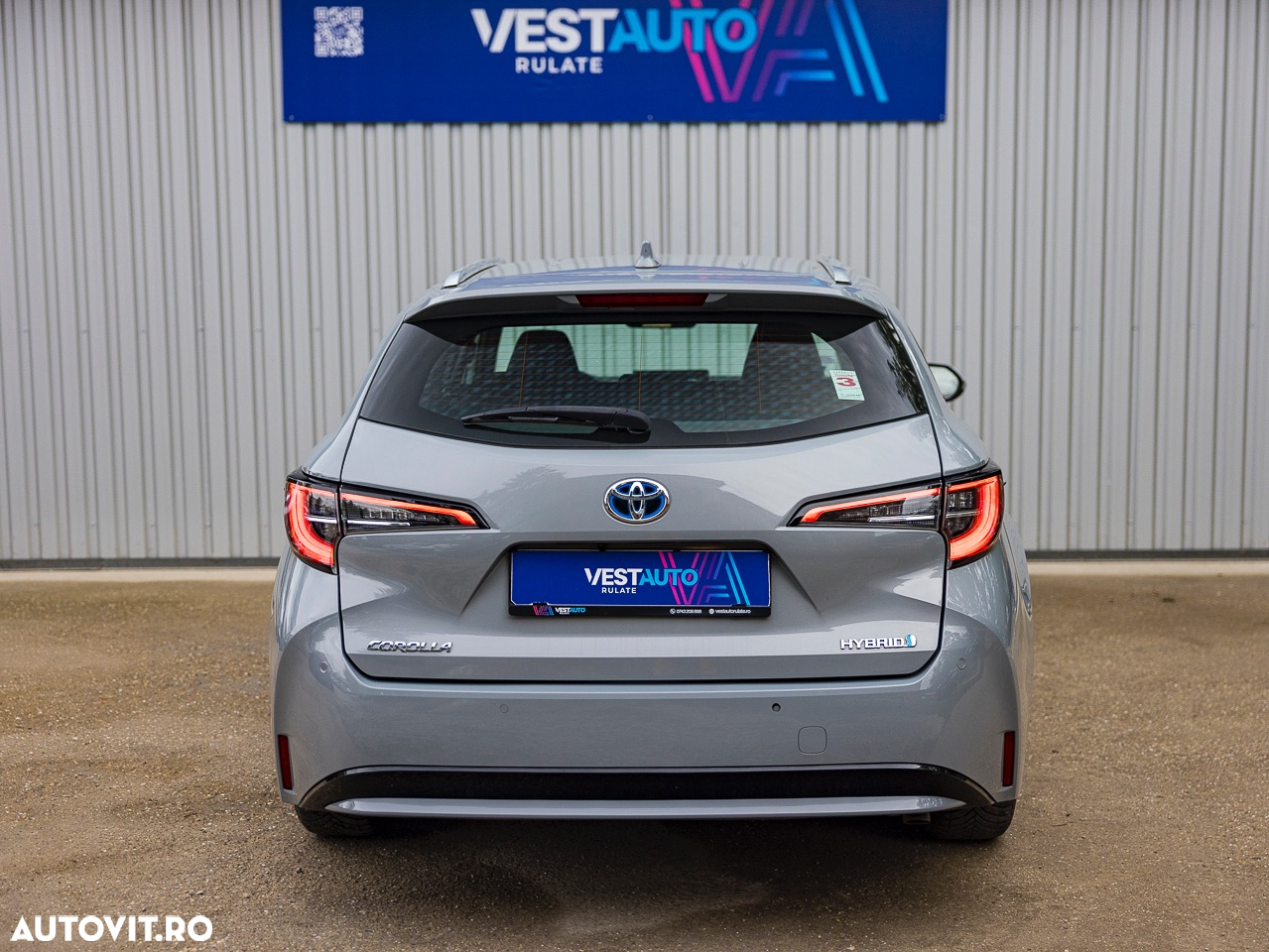 Toyota Corolla 1.8 Hybrid Touring Sports Business Edition - 24
