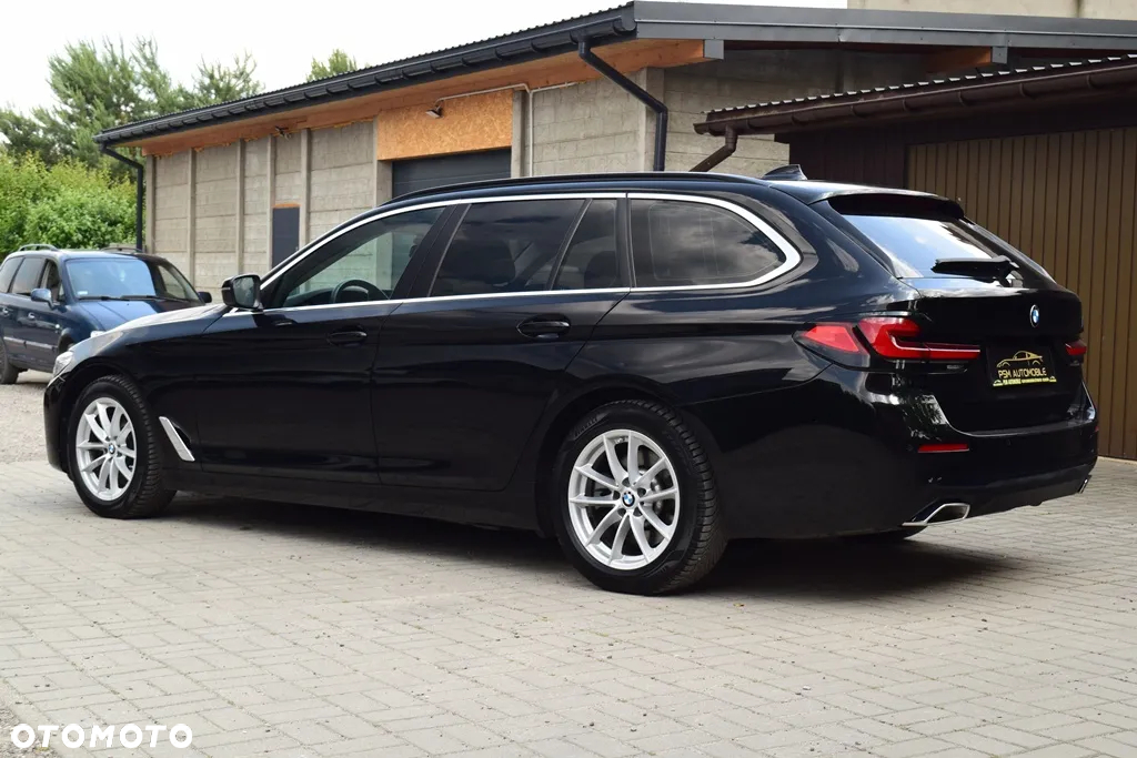 BMW Seria 5 - 12