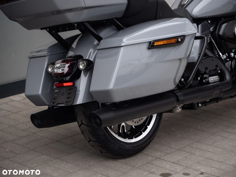 Harley-Davidson Touring Road Glide - 19