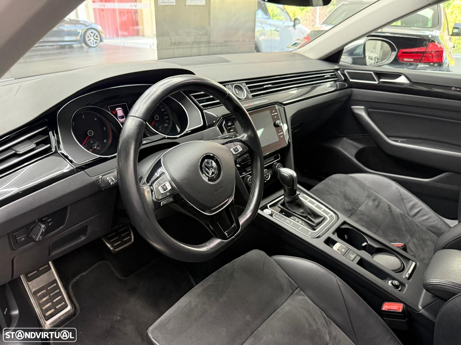 VW Arteon 2.0 TDI Elegance DSG - 24