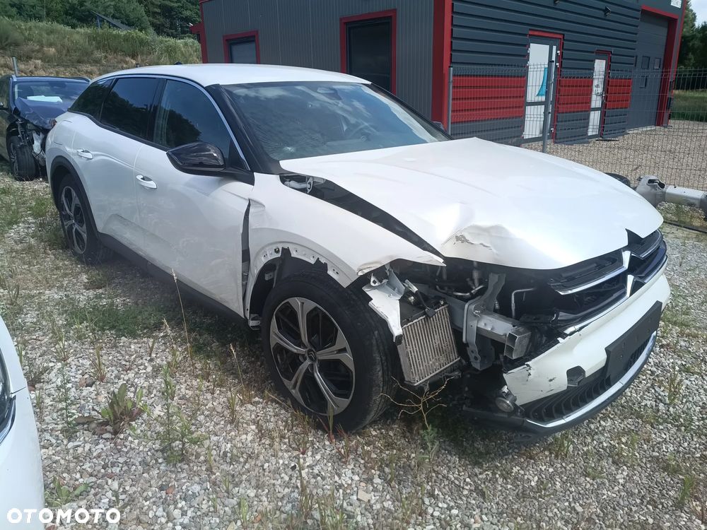 Citroën C5X 1.2 PureTech Shine EAT8 - 2
