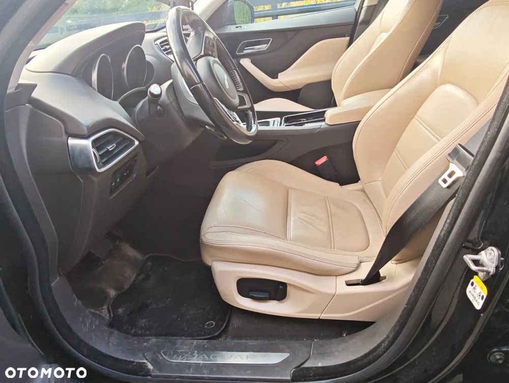 Jaguar F-Pace 2.0 i4D AWD Prestige - 5