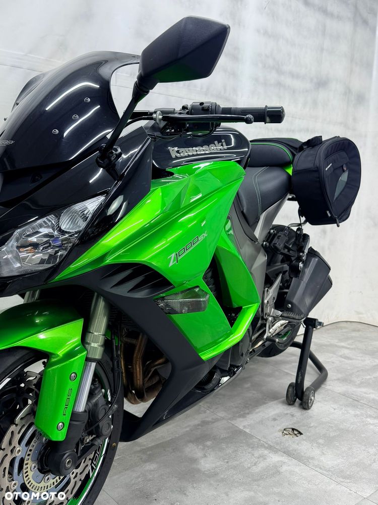 Kawasaki Ninja 1000 SX - 3