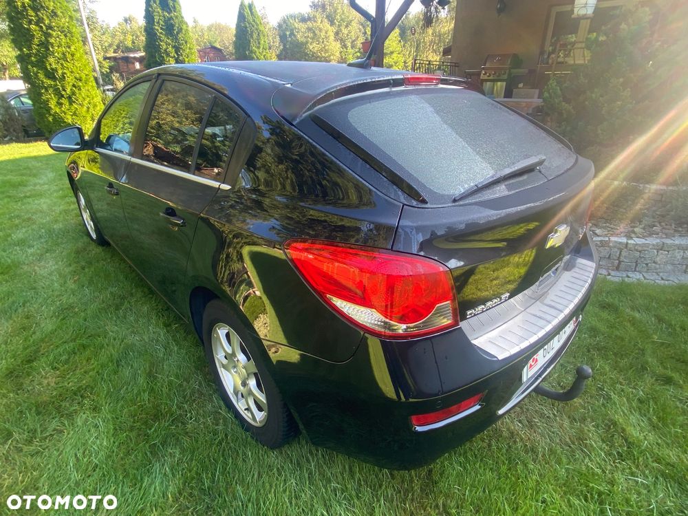 Chevrolet Cruze 2.0 D LTZ+ - 12