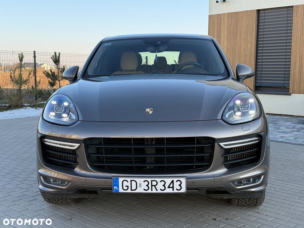 Porsche Cayenne GTS Tiptronic S - 10