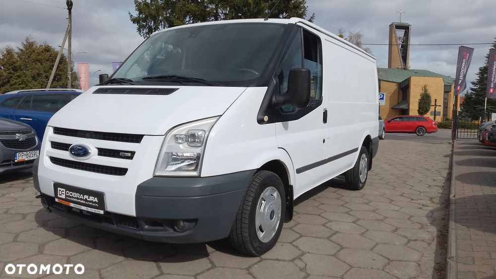 Ford Transit - 25