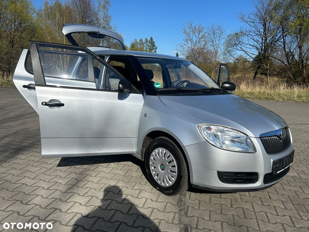 Skoda Fabia 1.2 HTP Classic - 23