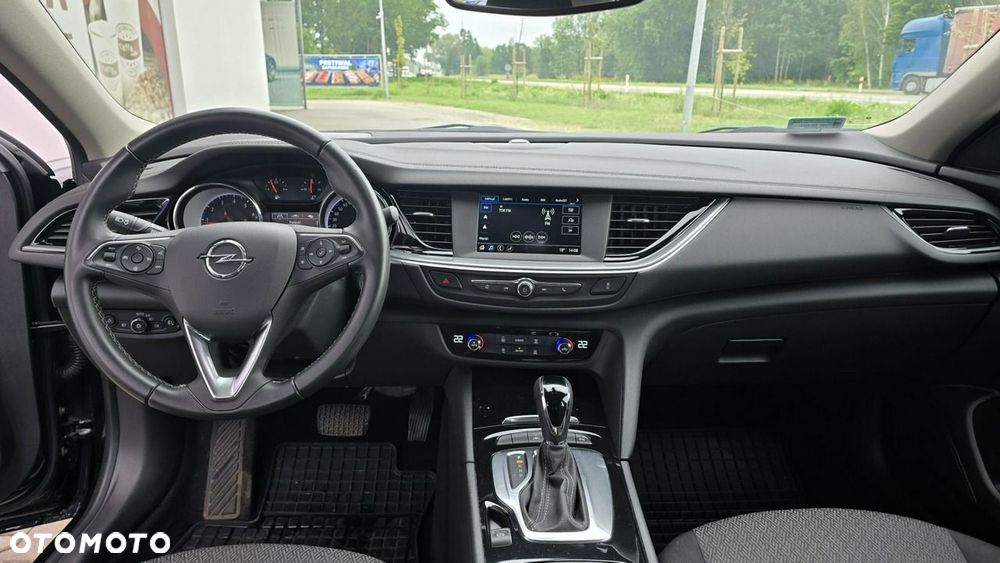 Opel Insignia - 13