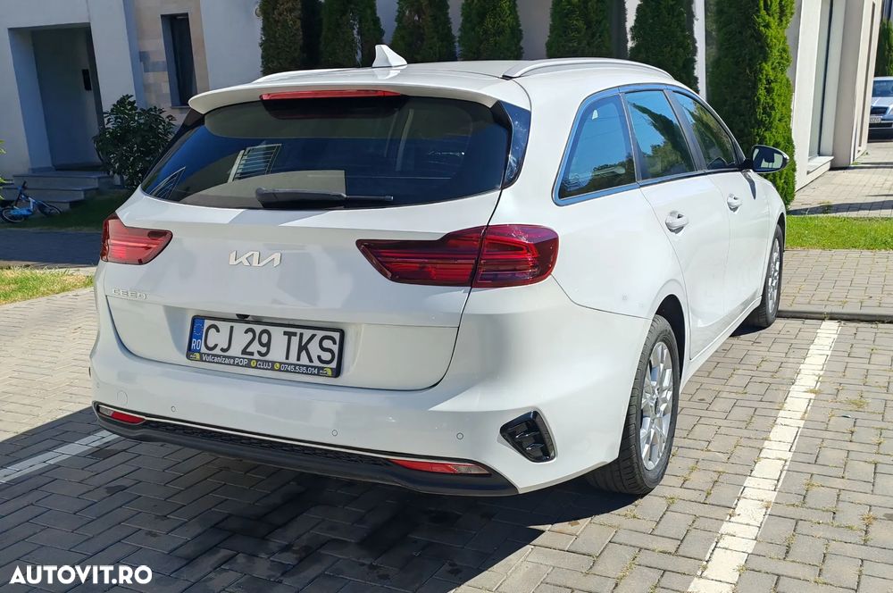 Kia Ceed - 16