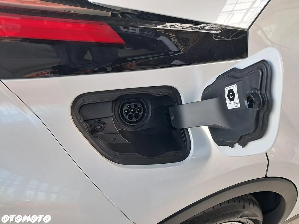 Toyota C-HR 2.0 PHEV Dynamic Force Executive - 15