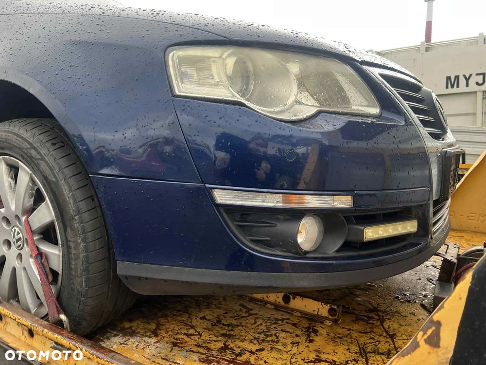 Zderzak przedni/PRZÓD Volkswagen Passat b6 Kombi !! KOMPLETNY - 7