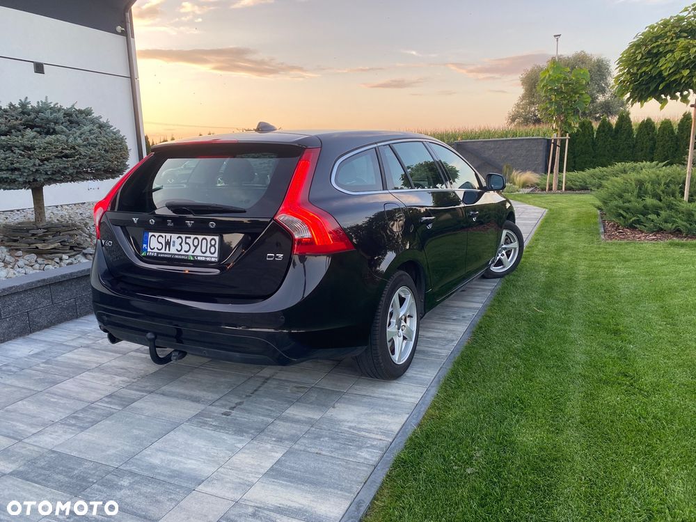 Volvo V60 D3 Drive-E Summum - 36