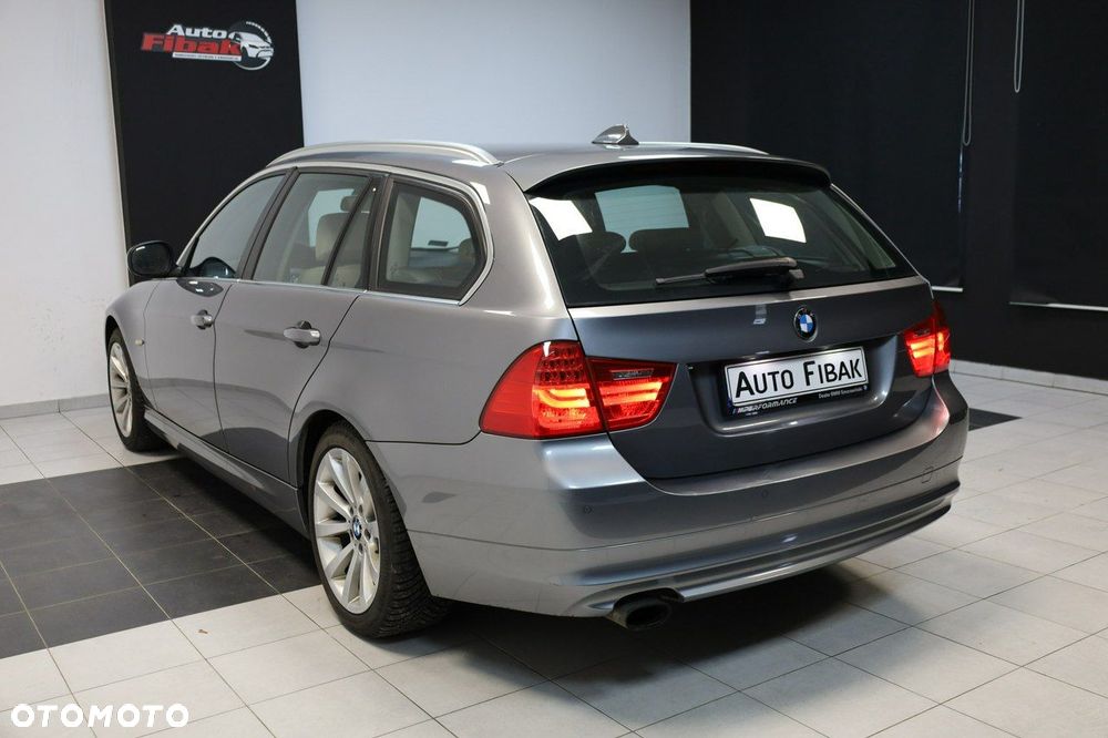 BMW Seria 3 - 8