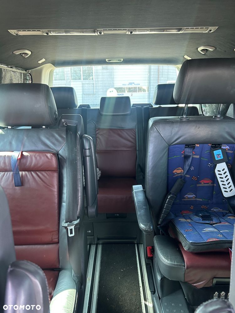 Volkswagen Multivan - 6