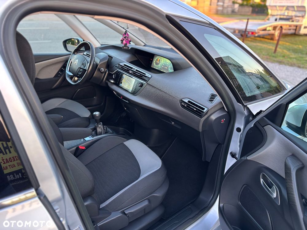 Citroën C4 Picasso - 12