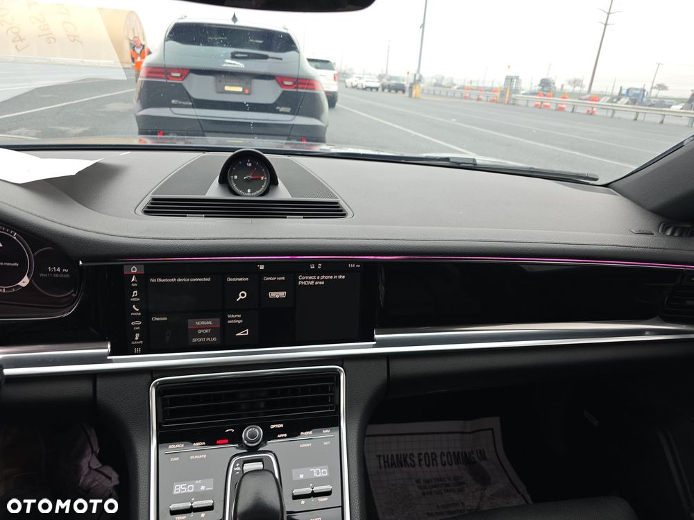 Porsche Panamera PDK - 8