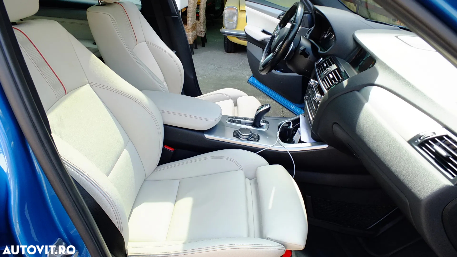BMW X4 M M40i AT - 32