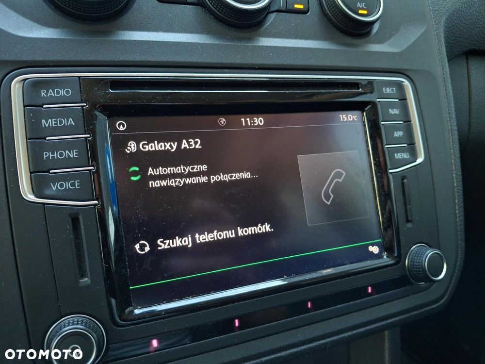 Volkswagen Caddy 1.4 TSI Comfortline DSG - 24