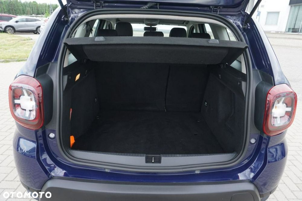 Dacia Duster 1.6 SCe Essential - 11