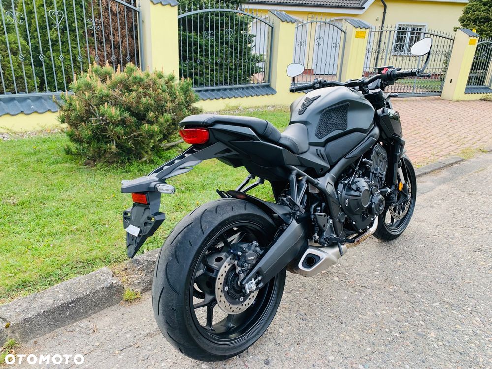 Honda CB - 3
