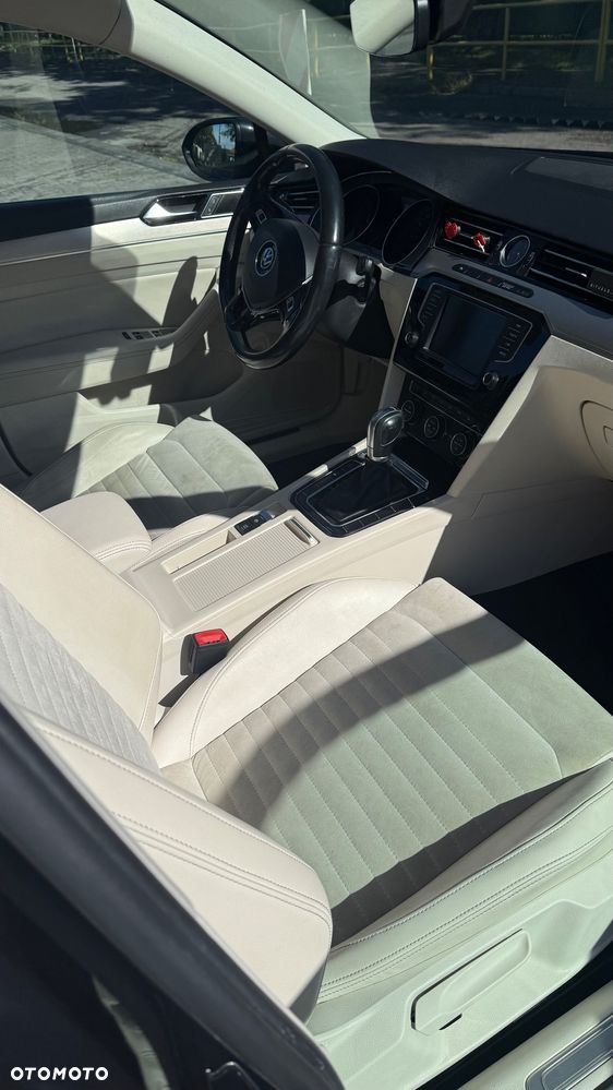 Volkswagen Passat - 7