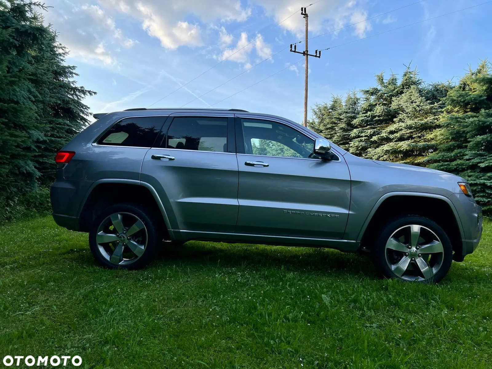 Jeep Grand Cherokee 5.7 V8 HEMI 4WD Automatik Overland - 29