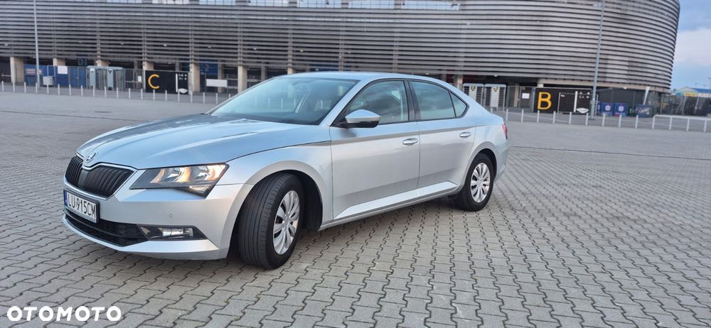 Skoda Superb 1.4 TSI ACTive - 12