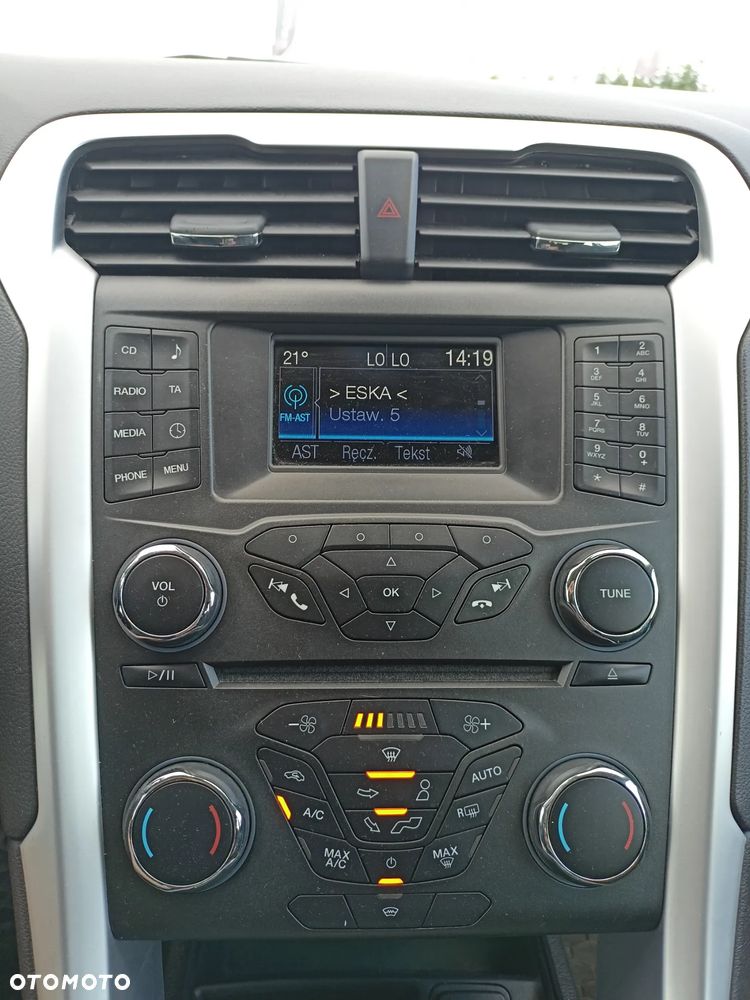 Ford Mondeo - 13