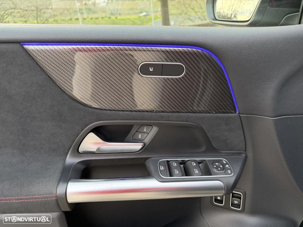 Mercedes-Benz B 250 e AMG Line - 19