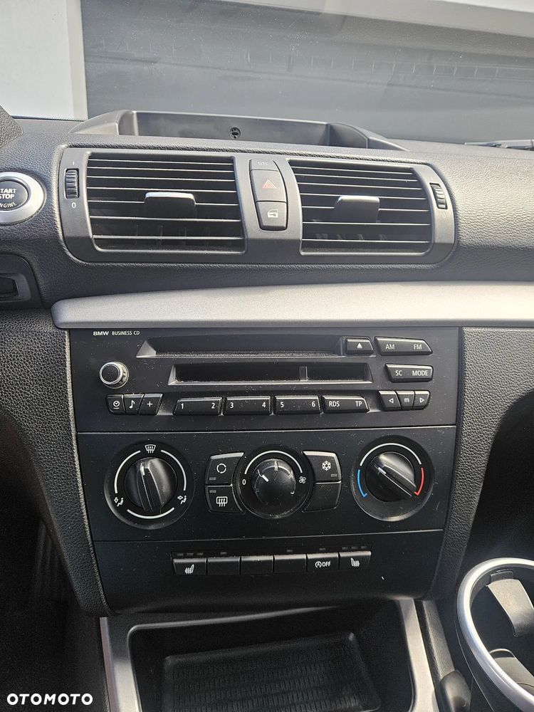 BMW Seria 1 118d - 4