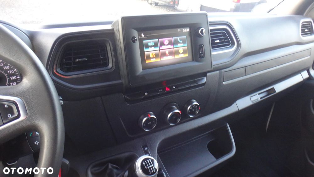 Renault Master - 11