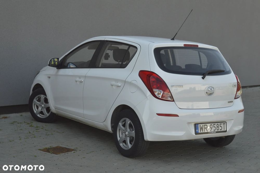 Hyundai i20 - 19