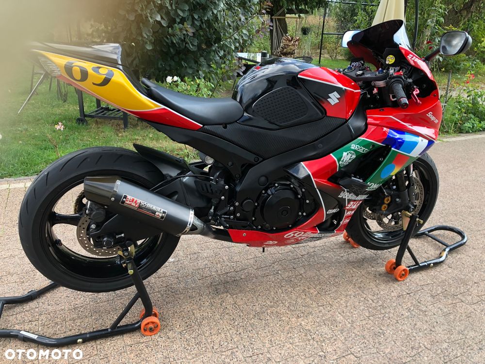 Suzuki GSX-R - 20