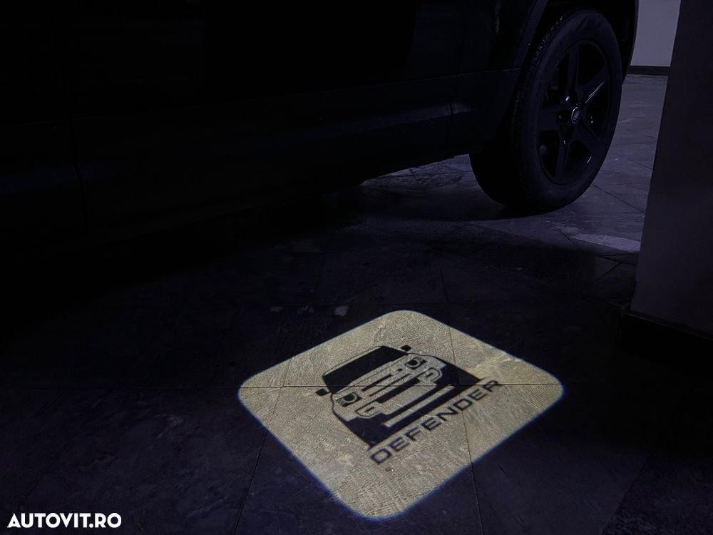 Land Rover Defender 110 3.0D 250 MHEV Hard Top X-Dynamic SE - 14