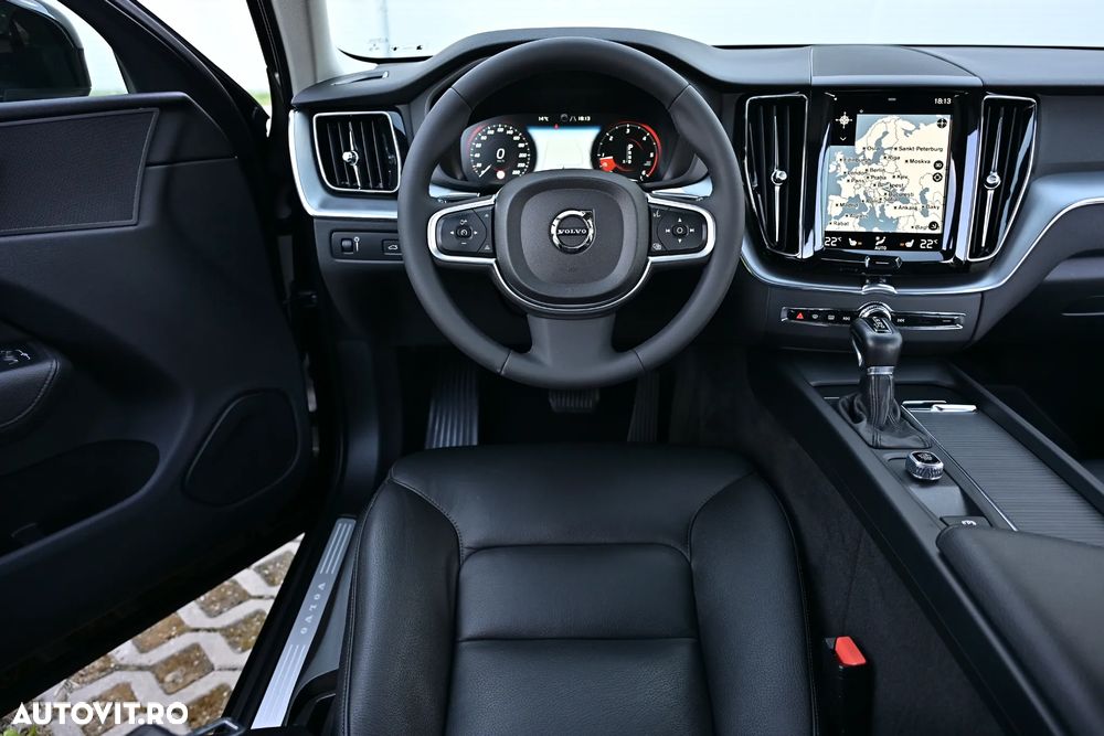Volvo XC 60 D5 AWD Geartronic Momentum - 20