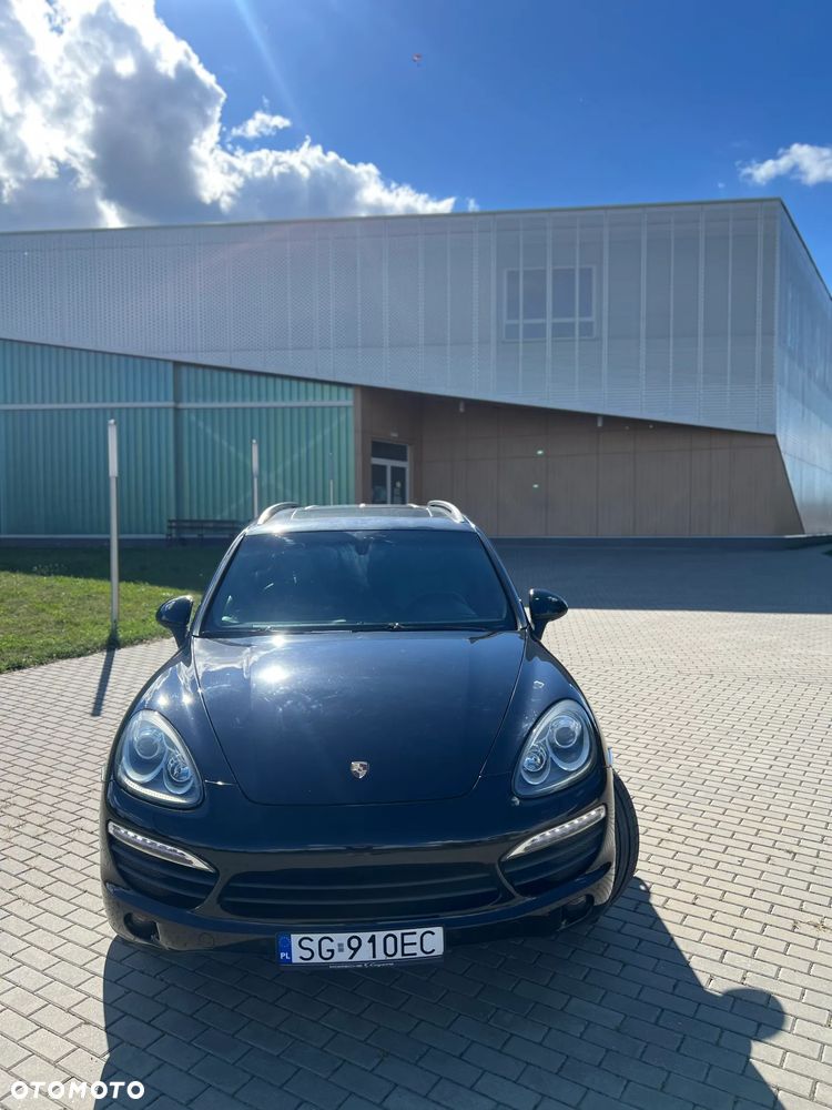 Porsche Cayenne - 6