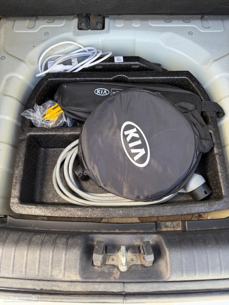 Kia Niro - 13