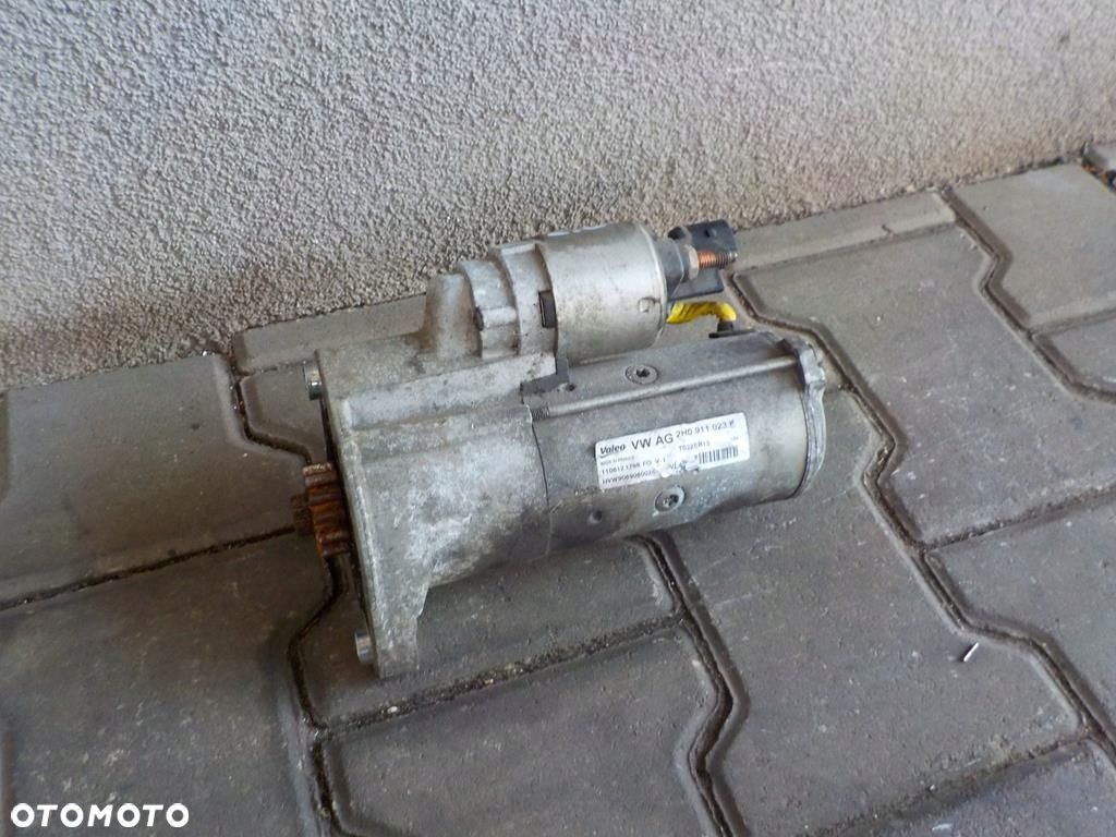 VW CRAFTER 2.0 TDI ROZRUSZNIK STARTER - 1