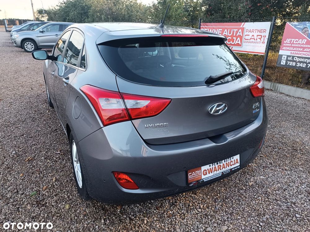 Hyundai i30 1.6 CRDi Blue Comfort - 19