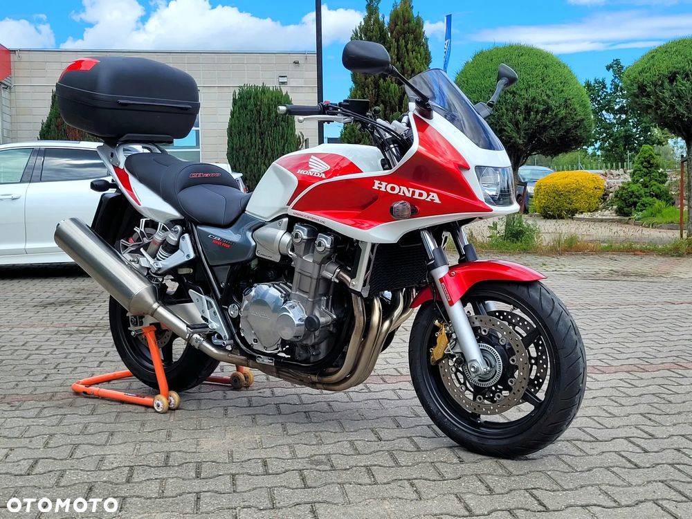 Honda CB - 15