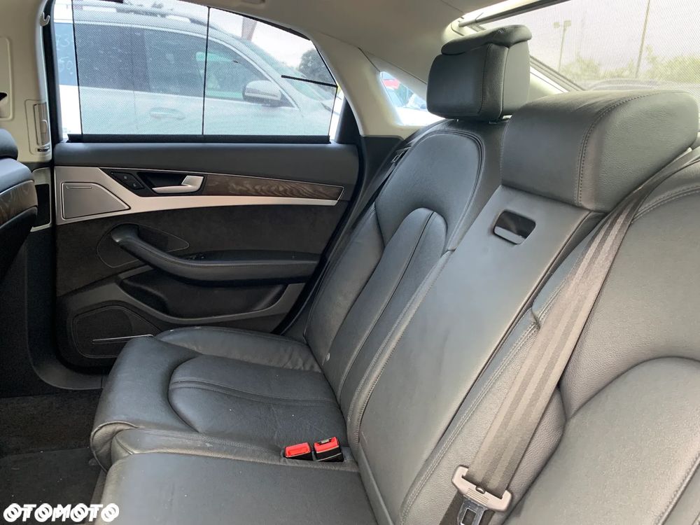 Audi A8 - 13
