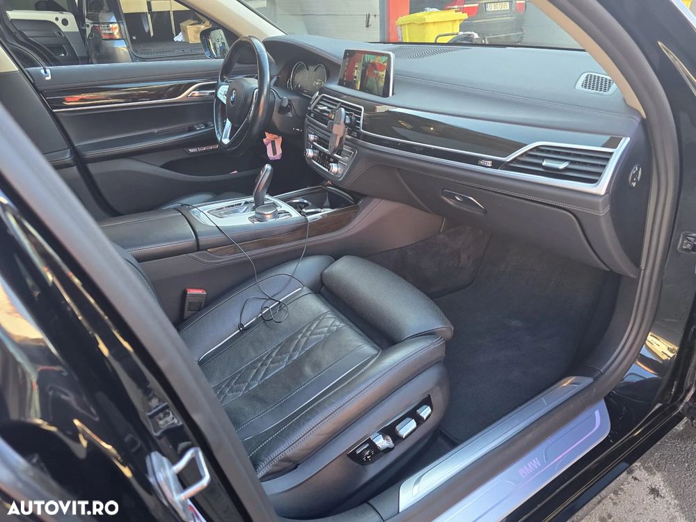 BMW Seria 7 740Ld xDrive - 7