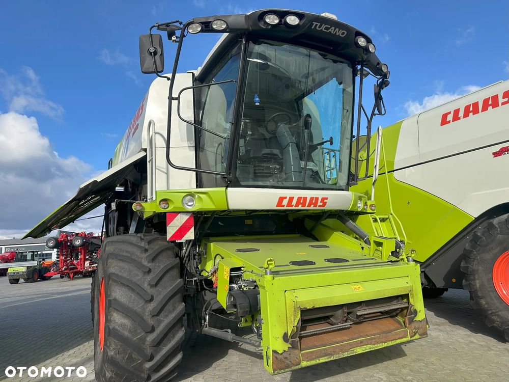 Claas TUCANO 440 - 1