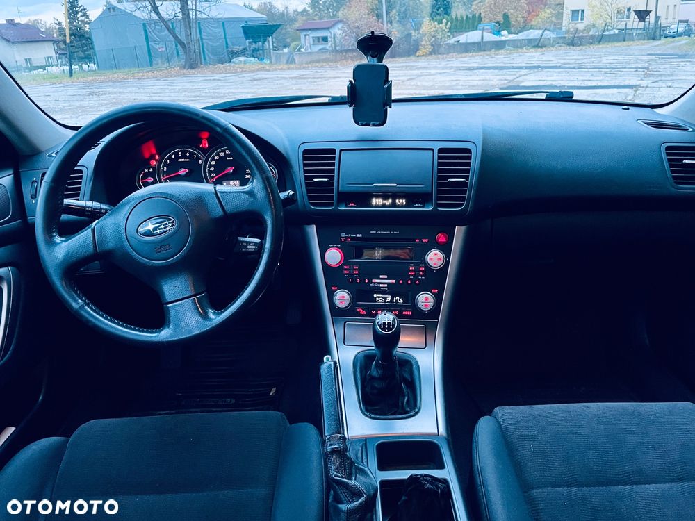 Subaru Legacy 2.0R Trend - 5