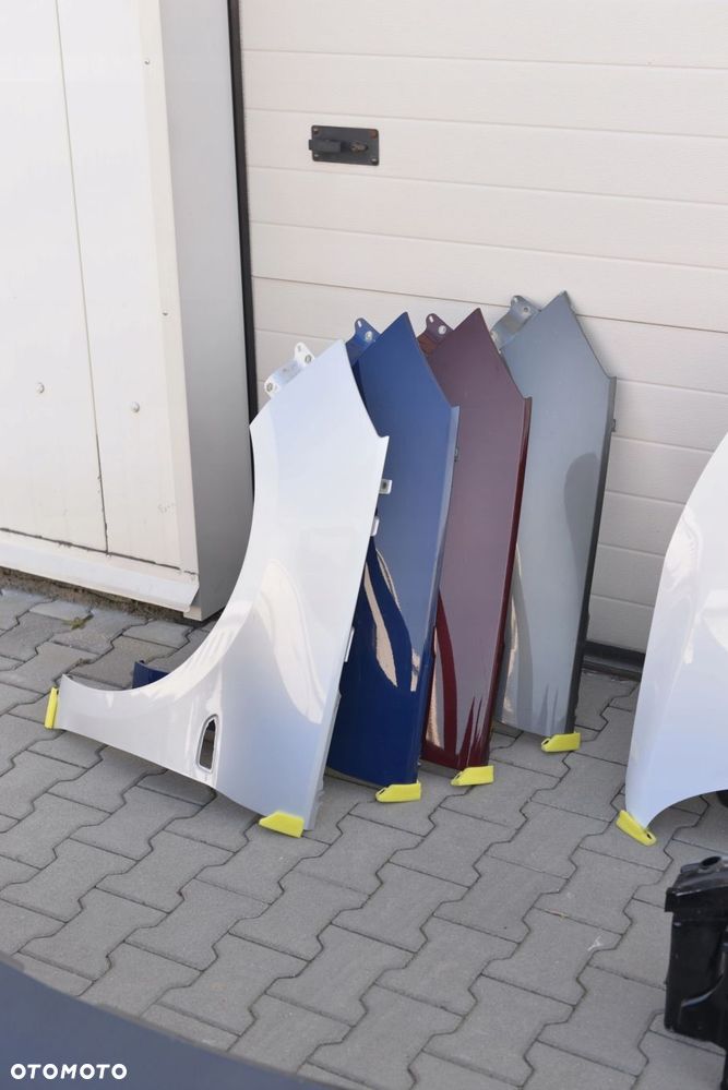 MASKA BŁOTNIK ZDERZAK LAMPA PAS PRZEDNI BELKA GRILL OPEL ASTRA 5 K V - 6