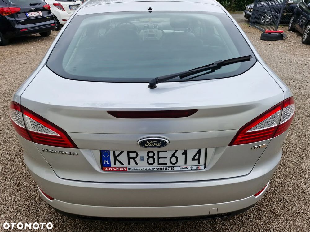Ford Mondeo 1.8 TDCi Titanium - 4