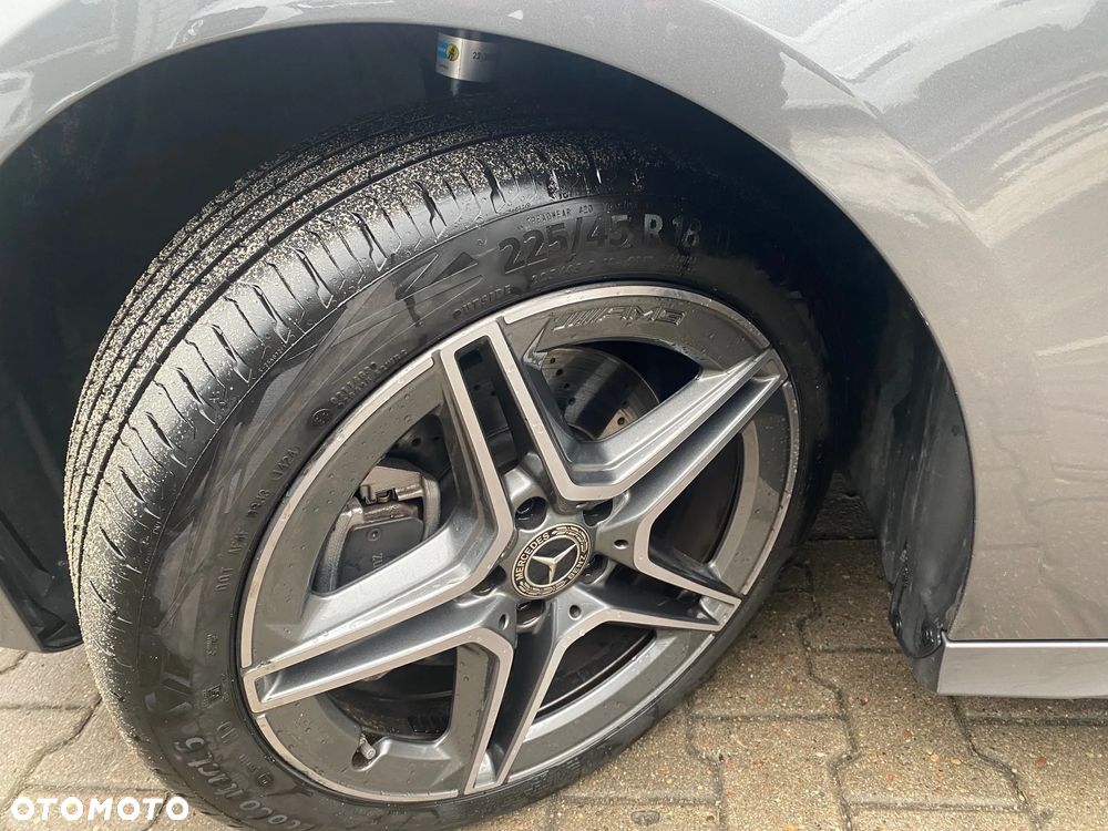 Mercedes-Benz Klasa A 250 e PHEV AMG Line 8G-DCT - 8